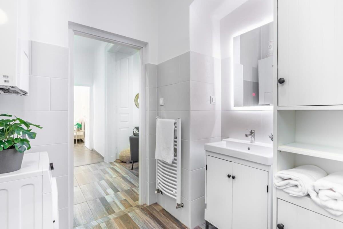Fresh Cosy Style - Central Location Budapeste Exterior foto